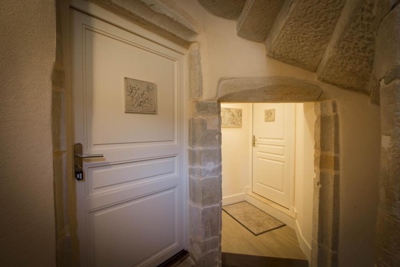 Le Cara - 4 Appartements Calmes Et Chics Au Coeur De Beaune بون المظهر الخارجي الصورة